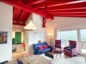 Dach-Panorama-Wohnung Falera - 5min zum Lift zu Fuss