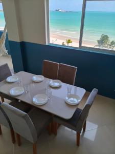 Vista mar com 3 quartos próx ao Jaraguá