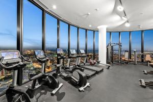Gorgeous Melbourne Views - Stunning 2BR Southbank!