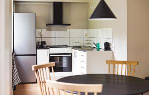 Lovely Apartment In Myggenäs With Wifi