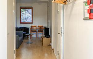 Stunning Apartment In Myggenäs With Wifi