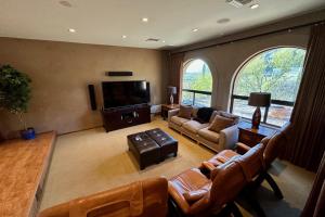 Magical, Private, High-End, Mountain-Top Estate