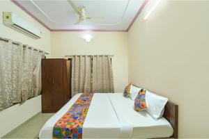 FabHotel Mansagar - Nr Hawa Mahal