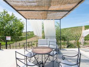 Charming apartment in Ascoli Piceno near village