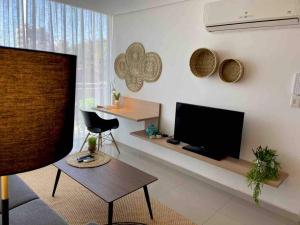 Nuevo y luminoso 1BR en excelente ubicación