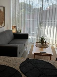 Nuevo y luminoso 1BR en excelente ubicación