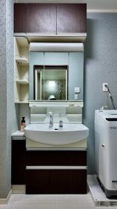 JIA Karin Osaka 嘉麟 Modern Luxury Private Villa Terrace 4 Bedrooms Sleeps Up to 11-12 Guests