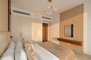 1 Bedroom Apartment in Central Park, City Walk