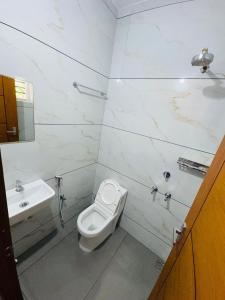 padmanabham 2BHK near lulumall trivandrum
