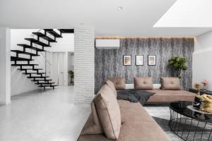 The Vellmore