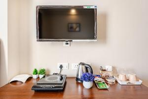 Skyline Studio near Expo Mart and Pari Chowk