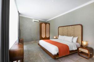 Hansa Elegant 3 BR Private Pool Villa