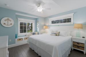 Emerald Bay Beach House