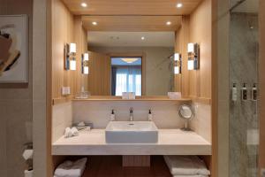 Hotel Preko Ugljan Island, Curio Collection By Hilton