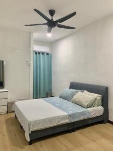 ReenRul Homestay, Taman Air Biru, Pasir Gudang