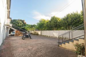 The Edge Valley Retreat