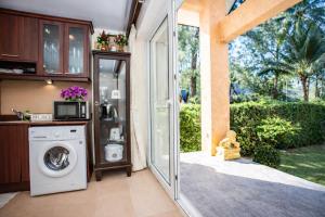 Windy Villa by Utalay Koh Chang