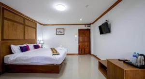 Thatphanom View Hotel Nakhon