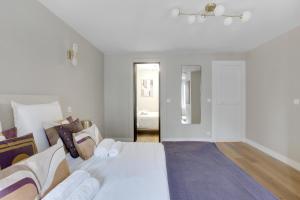 Elegant 3-bedroom apartment near Bastille Paris