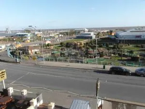 Greystones - Skegness