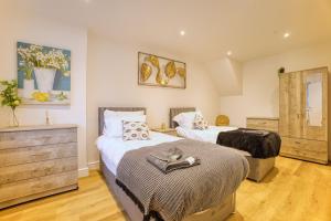 2-Bed - Bridgwater Rd - Long Stays, Free Parking