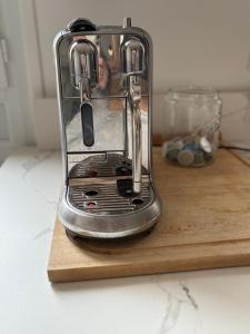 Sète centre sur les quais - appartement standing, spacieux, climatisé