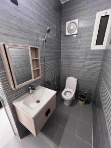 Studio near the Haram