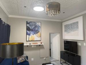 28 on Symonds Luxstudio 2