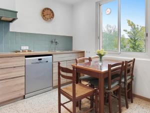 T3 moderne, lumineux avec terrasse & parking privé