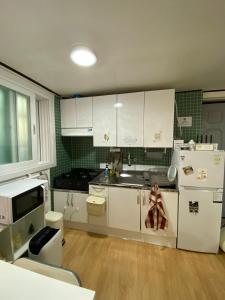 Seoul Yongsan - 2 Bedrooms - Hannam - 5min Hangangjin - 10min Itaewon