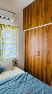 Aloha Stays 2BR Spacious Apartment in Velachery, Chennai
