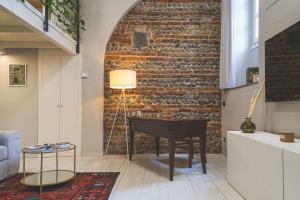 Mindful Atelier Como - Old Town B&B