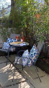 Happy Chic Family Home in Trendy W12