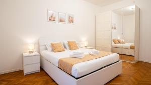 Ramazzini District – Elegant Flat x8