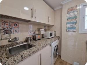 Modern Refuge in Nervión, Wi-Fi and AC Saramago III