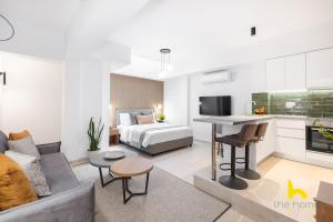 Modern Studio with Ceiling Window near The Acropolis
