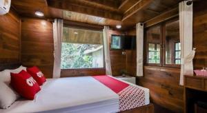 OYO 604 Ruen Mai Horm Resort