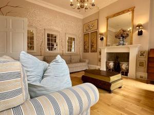 Frederick Street - stylish apartment in the heart of New Town!