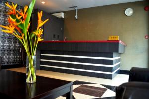 Lintas Plaza Hotel