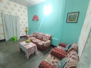 Hill view home stay