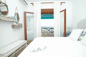 Triton Maisonette by RentalsPro - Fourka Beach