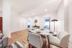 Chic 2 Bed Apartment near Camden Market FREE WIFI by City Stay Aparts London