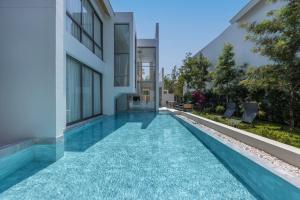 Taimana Luxury 3BR Private Pool Villa at LuxPride