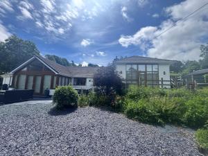 4 Bed in Llanidloes oc-95968