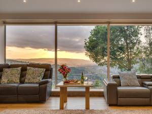 7 Bed in Matlock oc-89448