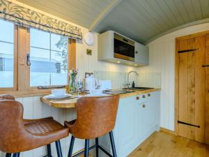 1 Bed in Rhayader oc-90284