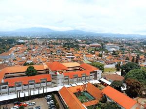 Mountain View at The Edge