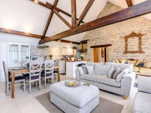 3 Bed in Chippenham oc-77334