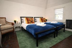 Heron Stays Bath- Boutique Townhouse with Parking and Garden