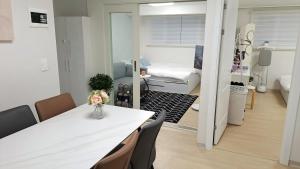 Daumstay#2호선#강남#역삼역7분#침실3개#침대4개#가족#모임#성형#비즈니스#모던숙소